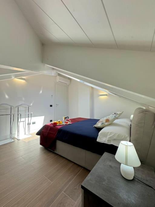 Apt. Aries - Penthouse Menaggio Kültér fotó
